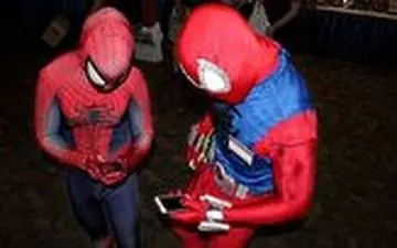 نوجوانانی که جان خود را به خطر انداختند تا ابر قهرمان شوند 