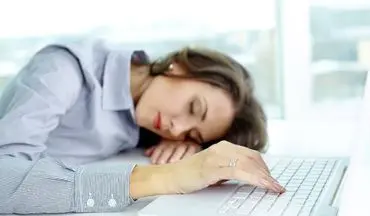 دلیل خستگی زنانی که همیشه خسته اند + راه حل