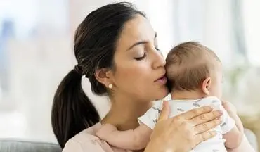 بند آوردن گریه نوزاد با ۱۰ روش ساده