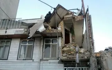 بیمه ایران یک میلیارد تومان خسارت به زلزله زدگان سر پل ذهاب پرداخت کرد