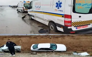 حادثه در حادثه؛ برخورد خودروها با آمبولانس‌های اورژانس!