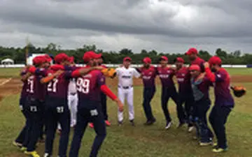 رقص پیروزی بیسبالیست‌های ایران برای صعود