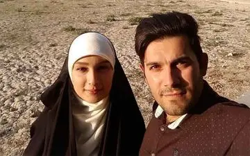 تیپ مجری معروف تلویزیون به همراه شوهرش در زاینده رود! + عکس