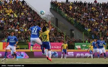 
کمالوند مچ منصوریان را حواباند/ ستاره های کاغذی با باخت شروع کردند