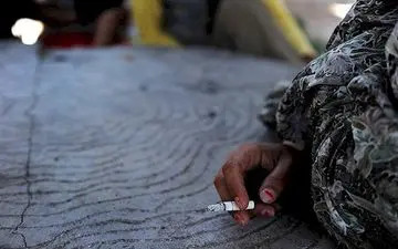 کمپ ترک اعتیاد در یک گاوداری! 