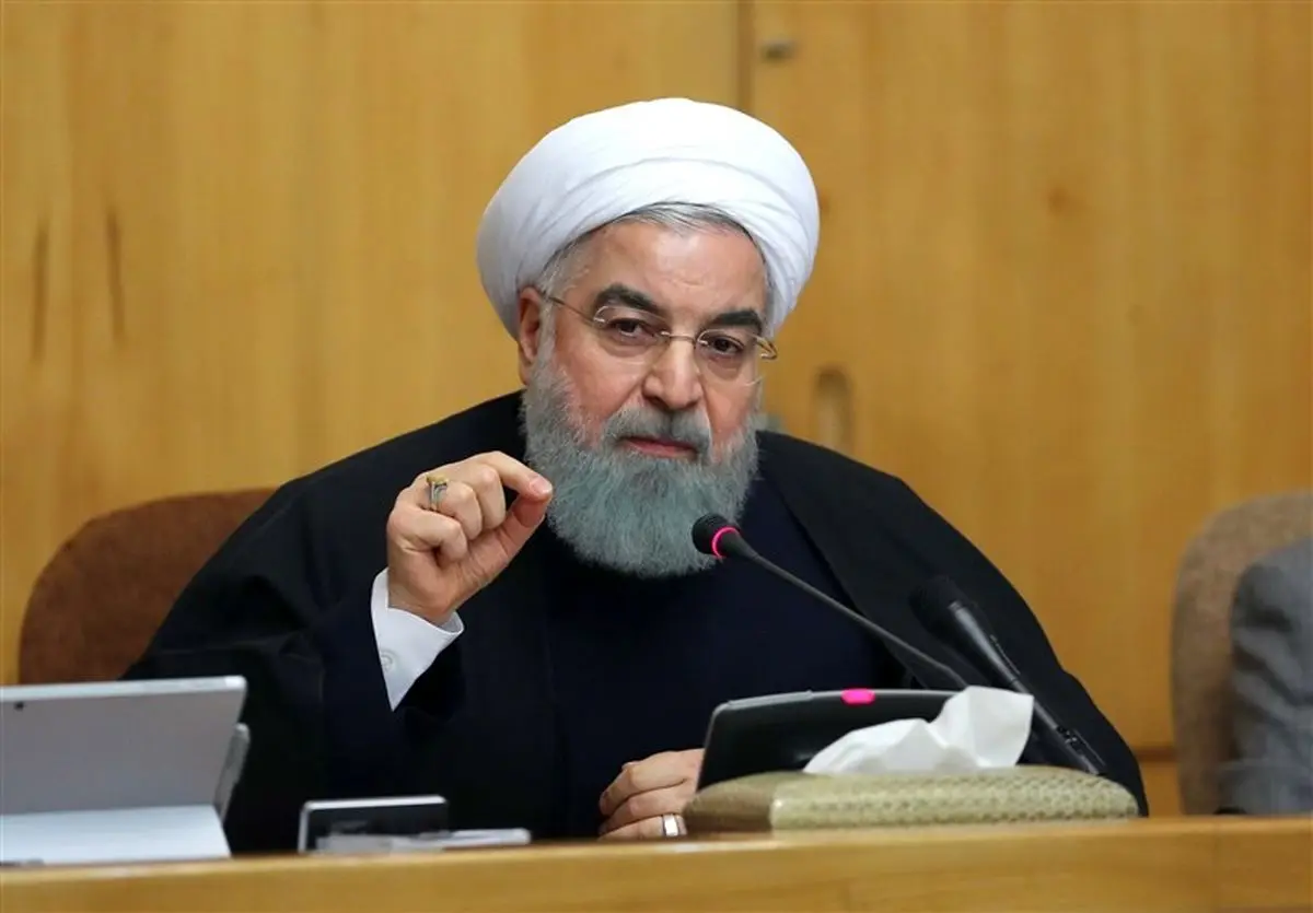 روحانی: 13 آبان از اول یک جریان ضد آمریکایی بود