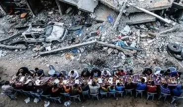 افطار در خرابه‌های غزه