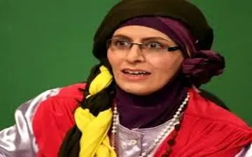 تصویری از تیپ و گریم سوسن پرور در نمایش پالت (عکس)