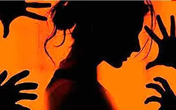 آزار و اذیت وحشیانه 6 مرد شیطان صفت/التماس های دختر جوان بی فایده بود!