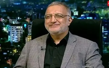 تهران خط مقدم نبرد با استکبار است/ هیچ ضربه‌ای نمی‌تواند آن را زمین‌گیر کند