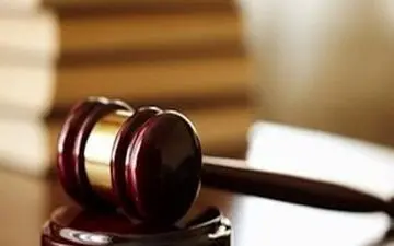 همه بچه ها مشروب مصرف کرده بودند و حالت عادی نداشتند