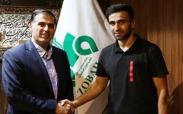 مجوز بازی مهاجم ذوب آهن صادر شد