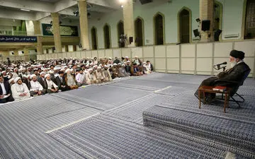 رهبر انقلاب: دولت‌های اسلامی علیه جنایات دولت میانمار اقدام عملی کنند