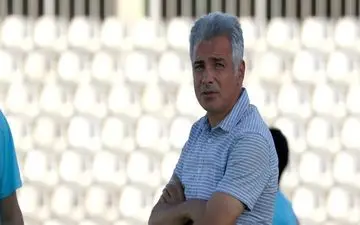 اسکوچیچ چگونه می‌خواهد روی نیمکت تیمی بنشیند که نصف آن قبولش ندارند؟/ ساپینتو روحیه جنگجویی دارد

