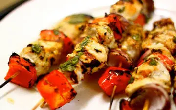  پشت پرده کباب و جوجه کباب 4000 تومانی