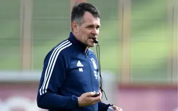 سانیول:هاشمیان آدم محشری است/به علی کریمی گفتم همسر و بچه هایت را هم دریبل میکنی