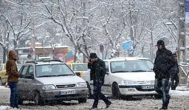 ورود سامانه بارشی به ایران از عصر فردا / تهران 3 روز برف و باران می بارد