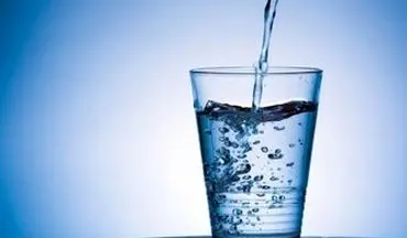  آیا واقعا خوردن ۸ لیوان آب در روز ضروری است؟