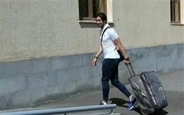 شفر پشت کاپیتان خود در آمد!