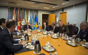 شماری از مقام‌های شورای امنیت ملی آمریکا اخراج می‌شوند