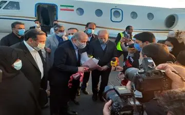 تفویض اختیار بیشتر به استانداران در اولویت دولت است