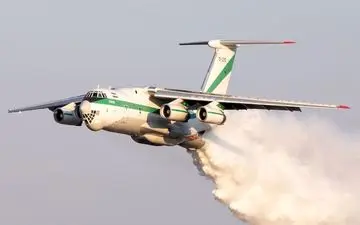 نخستین عملیات مهار آتش‌سوزی جنگل‌های چالوس با هواپیمای ایلوشن موفقیت‌آمیز بود