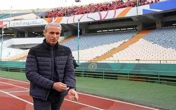 سرمربی پرسپولیس به نشست خبری نیامد