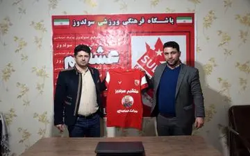 سیمرغ تیم بسیار خوب و با برنامه ایی بود / فرصت کمی را برای آمادگی لازم در اختیار داشتیم /با کمبود بازیکن مواجه هستیم