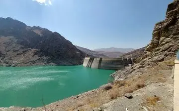 
تهران همچنان تشنه / ۵۹ درصد ظرفیت سدهای تهران خالی است
