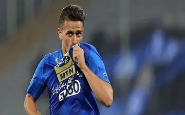 وریا غفوری عشقش به استقلال را نشان داد