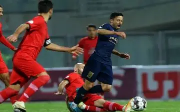 تراکتور ۱۰ نفره از گل‌گهر انتقام گرفت/ صدر جدول قرمز شد 