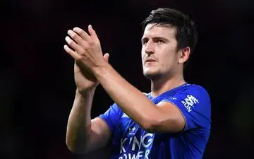 ستاره آبی پوشان با افزایش دستمزدش تمدید می کند