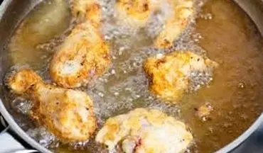 خطرات بوییدن غذاهای چرب در دوران بارداری!