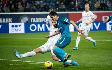 کاهش ۵۰ درصدی دستمزد بازیکنان و مربیان زنیت