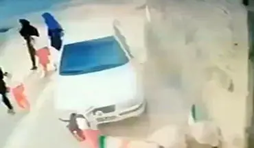 صحنه‌ای تکان دهنده‌ از دختر با غیرت شهر محروم لالی