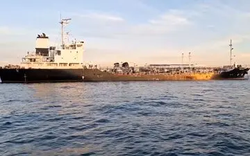 
توقیف دو شناور متخلف قاچاق سوخت در خلیج فارس
