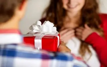 هدیه‌های سمی زوجین!/ این هدیه‌ها را به همسرتان ندهید