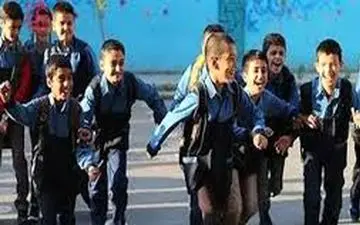 آزارهای سیاه دانش آموزان توسط معلم شیطان صفت در نمازخانه مدرسه ابتدایی شهرری + گفته های خانواده بچه ها و واکنش آموزش و پرورش