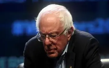 برنی سندرز بستری شد