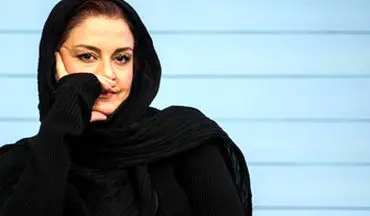 چهره متاثر ستاره زن سینما در مراسم یادبود زنده یاد عزت الله انتظامی