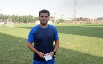 انتقاد تند پیشکسوت استقلال ؛ این بازیکن بالاخره زهرش را ریخت !