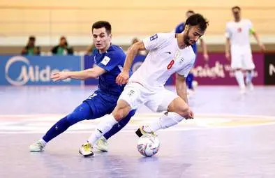 IR-Iran-v-Uzbekistan-Album-(7)