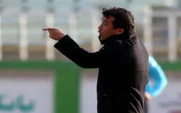  عزیزی به نشست خبری نرسید