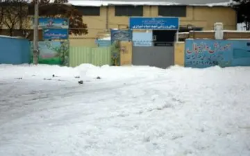  مدارس پایتخت؛ همچنان گرفتار برف و یخبندان