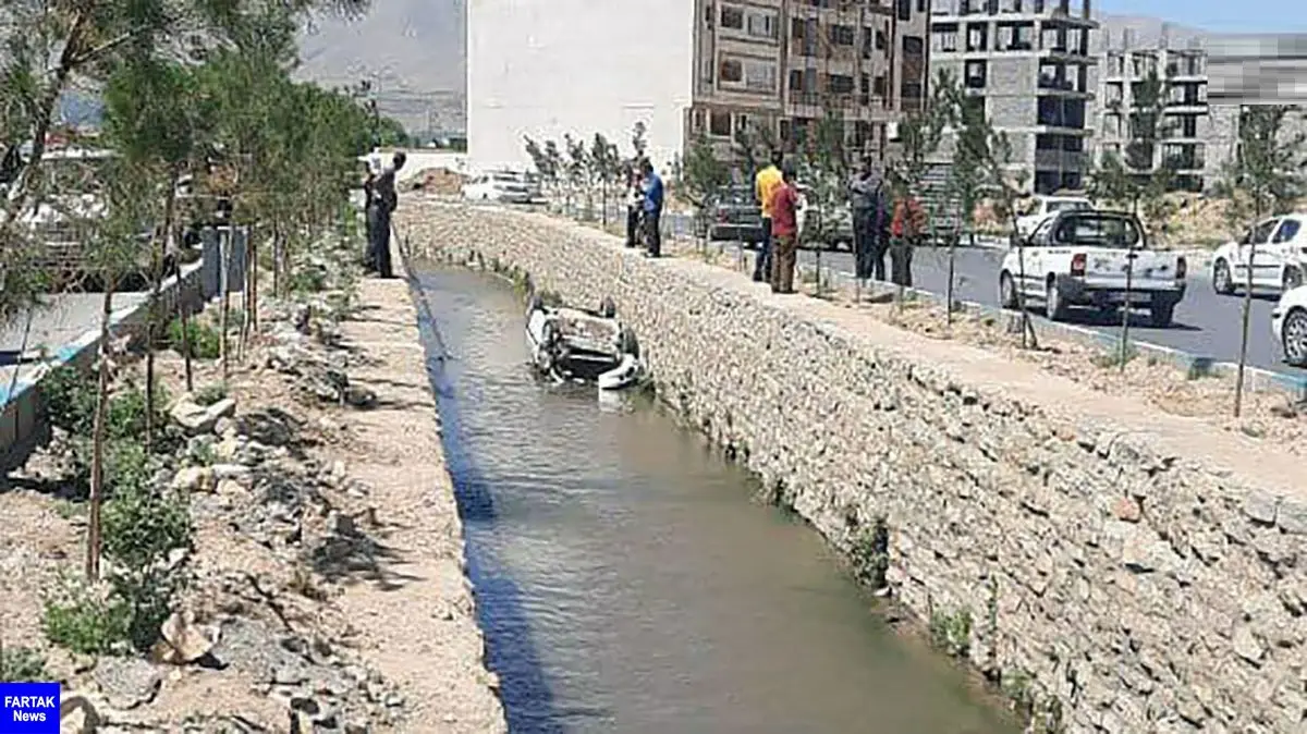 سقوط خودرو به رودخانه شهرک فرهنگیان همدان