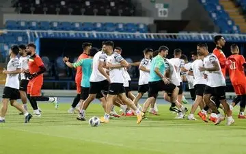 تمرین یک ساعته پرسپولیس در ورزشگاه دیدار با الهلال 