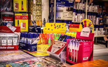 معاون وزیر صنعت: نمایشگاه‌های لوازم‌التحریر از ۱۵ شهریور آغاز می‌شود