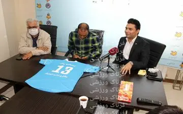 مهرداد خادمی به صورت رسمی سرمربی علم و ادب تبریز شد + عکس