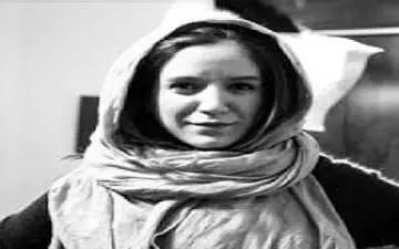 تیپ ساده «ستاره پسیانی» در جشنواره فجر