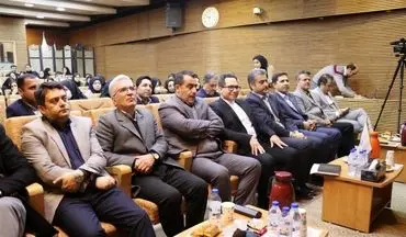  برگزاری هفتمین "همایش ملی معماری،شهرسازی وگردشگری" با ارائه ۲۰ مقاله برگزیده در کرمانشاه



 
